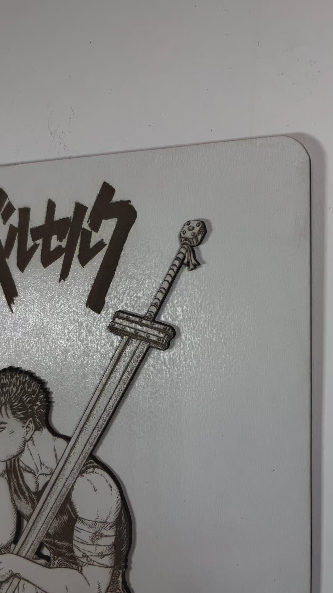 vidéo du Poster BERSERK Guts avec son équipement